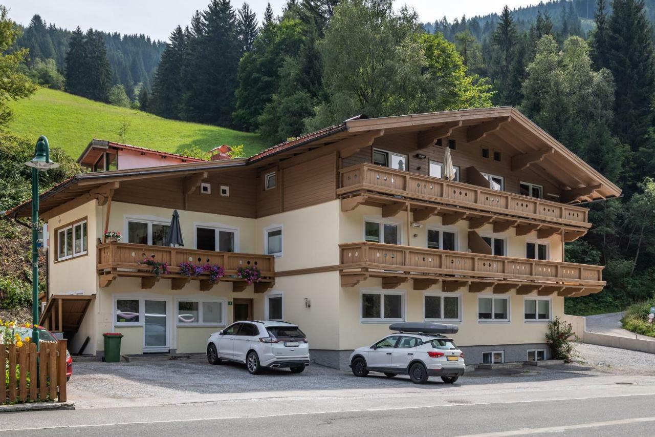 Appartamento Haus Dienten Dienten am Hochkönig Esterno foto